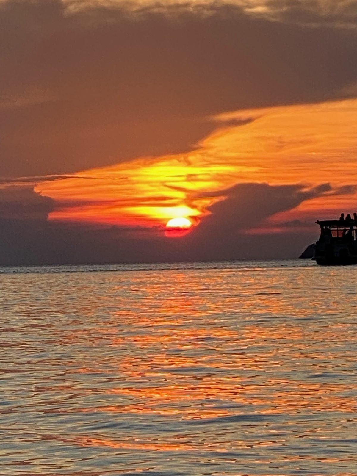 Coucher de soleil en mer